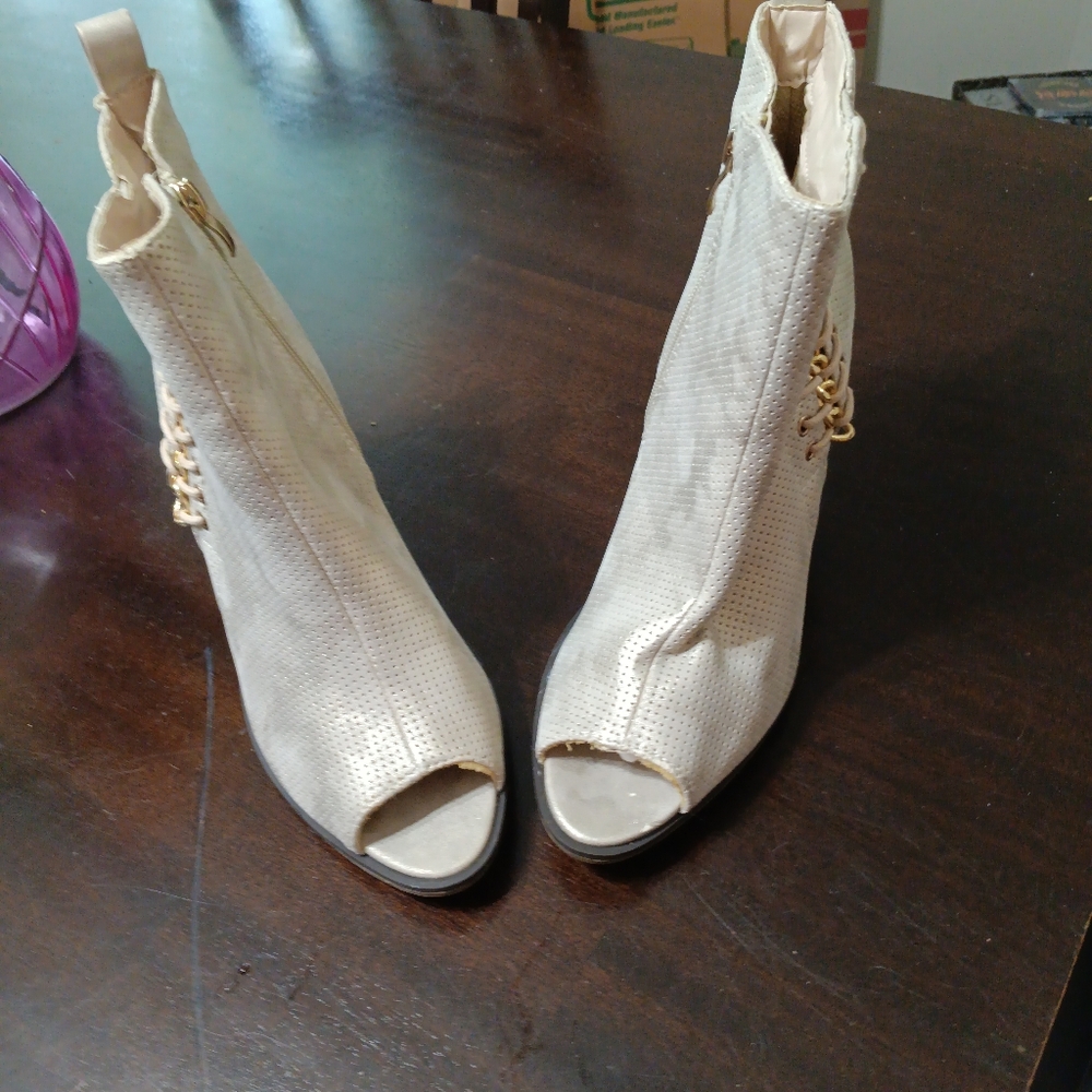 Forever Open toe boots